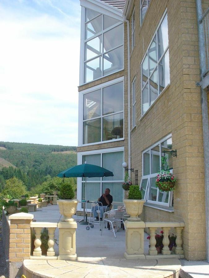 Rowan House Bed Breakfast Main House & Self Contained Self Catering Apartment Cymmer Exteriör bild